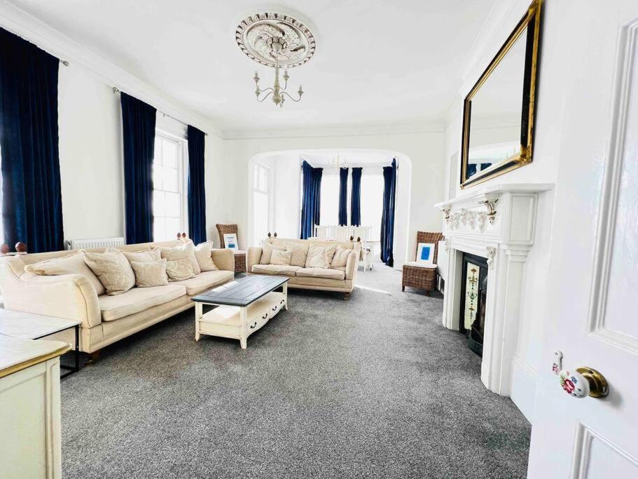 Flat 4 Marine Parade House, 1 East Cliff- Next To Dover Port, White Cliffs, Beach, Castle מראה חיצוני תמונה