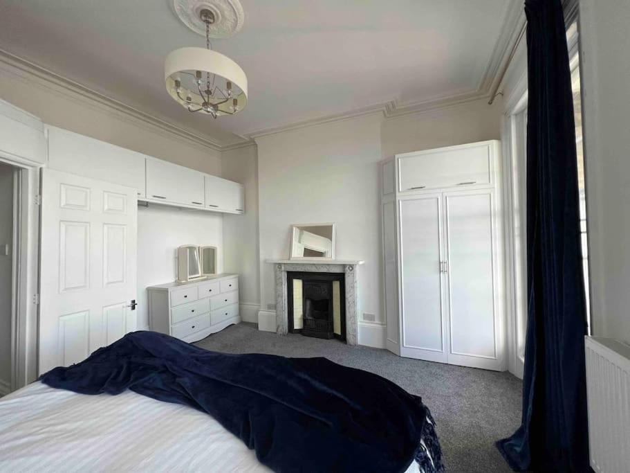 Flat 4 Marine Parade House, 1 East Cliff- Next To Dover Port, White Cliffs, Beach, Castle מראה חיצוני תמונה